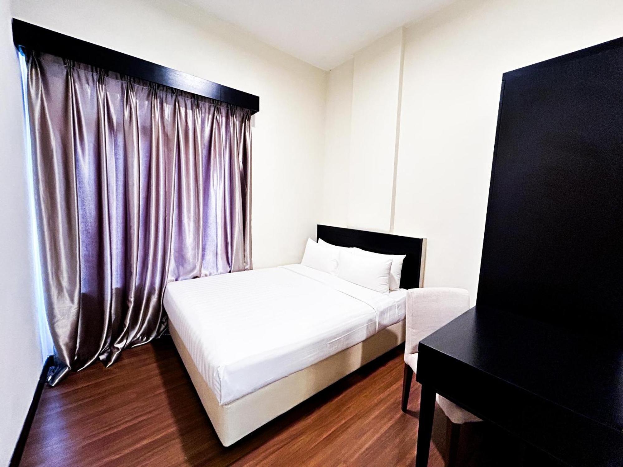 Bayou Lagoon Park Resort Malacca Exteriör bild